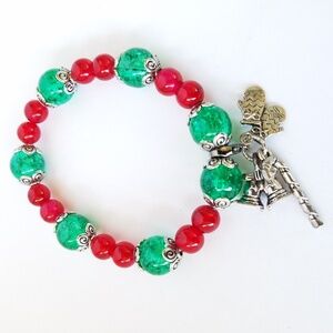 Hand Crafted Green/Red Glass Bead Christmas Charm Bracelet